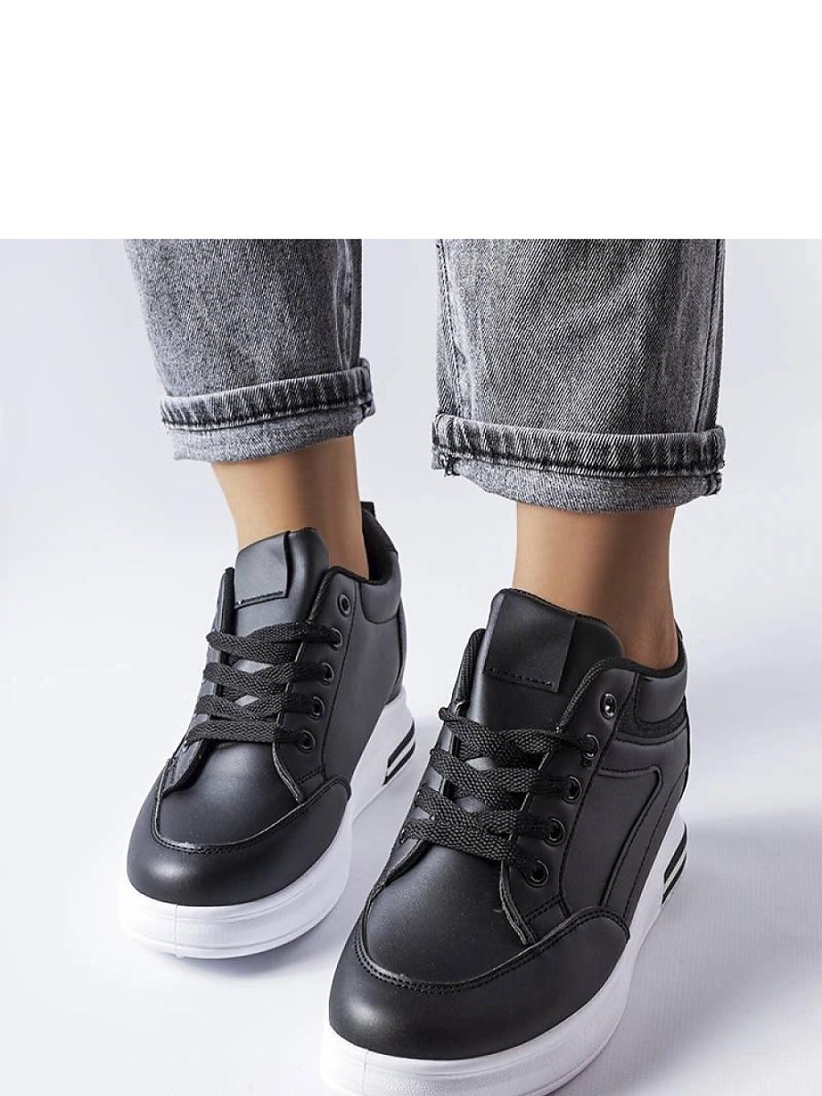 Sneakers model 207919 Solea