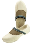 Holzschuhe mit Lederbesatz holzfarben