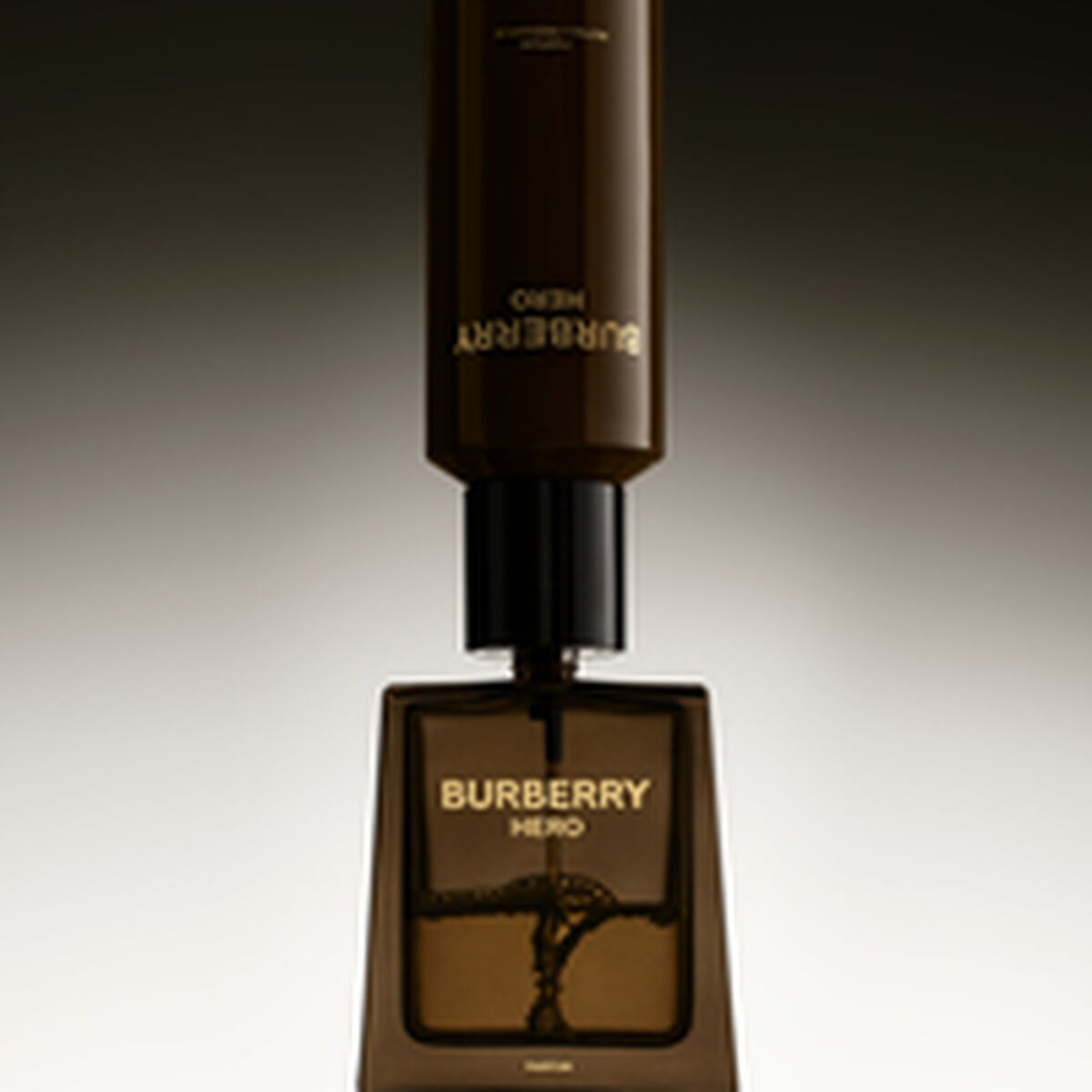Badjas Burberry BURBERRY HERO 200 ml