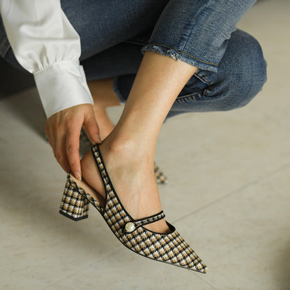 High-heeled shoes