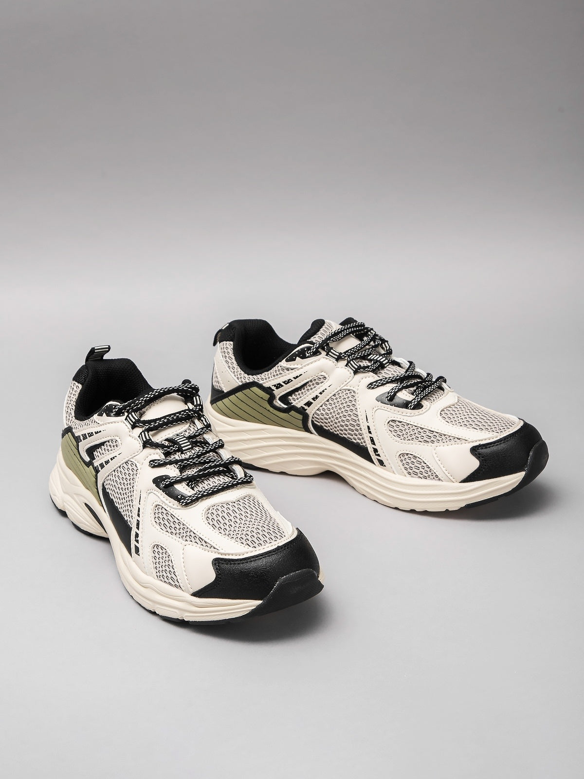 Casual shoes-1