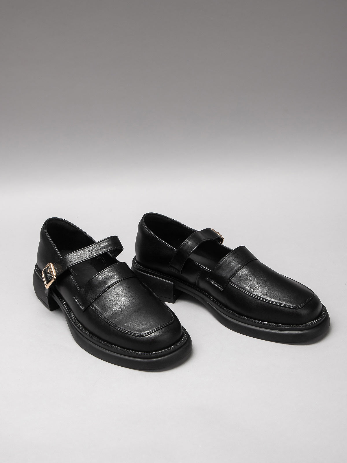 Women's leather shoes-1