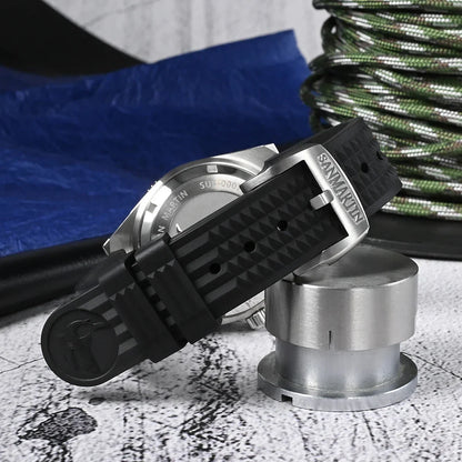 San Martin 40mm 62mas V3 Diver Watch For Men Kanagawa Surfing Dial NH35 Automatic Mechanical 20Bar Full Luminous Rubber Strap