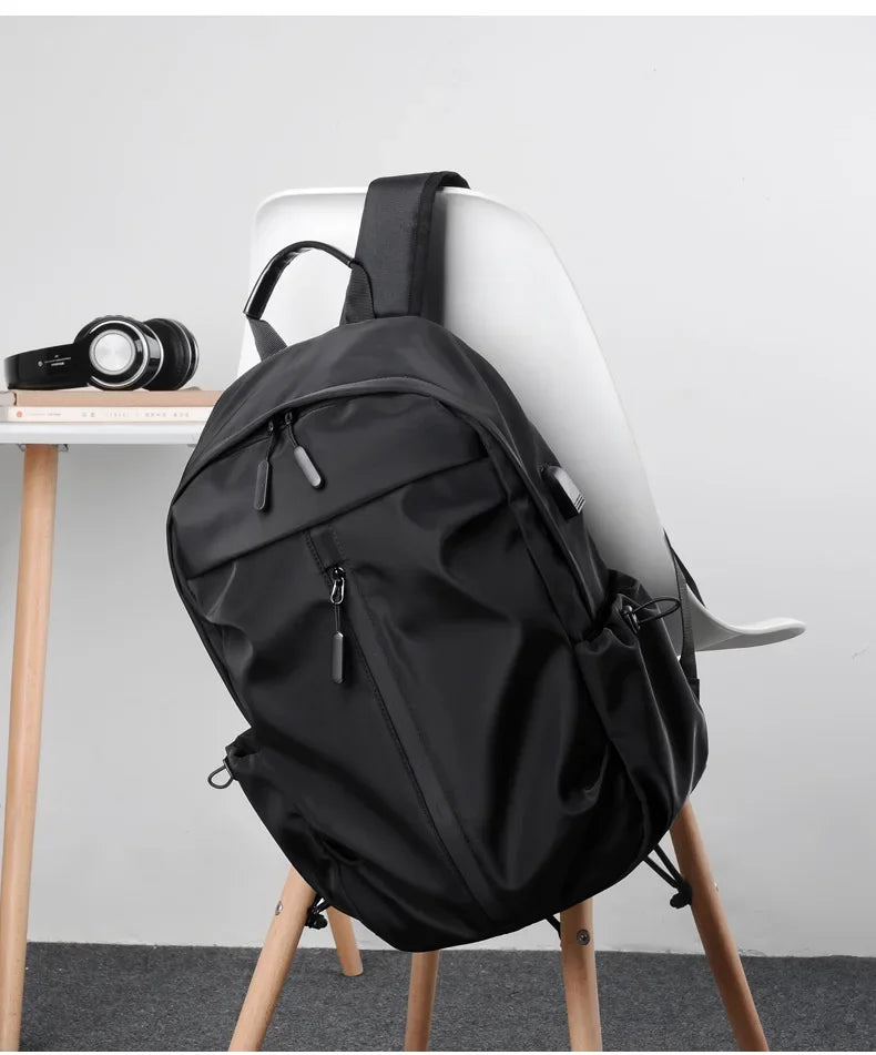 14-Zoll-Freizeit-Schultasche mit großer Kapazität, Sport, einfache Männer und Frauen, universeller Computer-Rucksack, Laptop-Rucksack, Reiserucksack