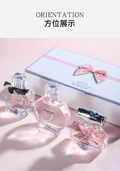 30 ml x 3PCS Eau De Parfum Geschenkbox Feminino Spray Frischer leichter Duft Floral Fruity Chypre Notes Langlebiges Damenparfüm-Set