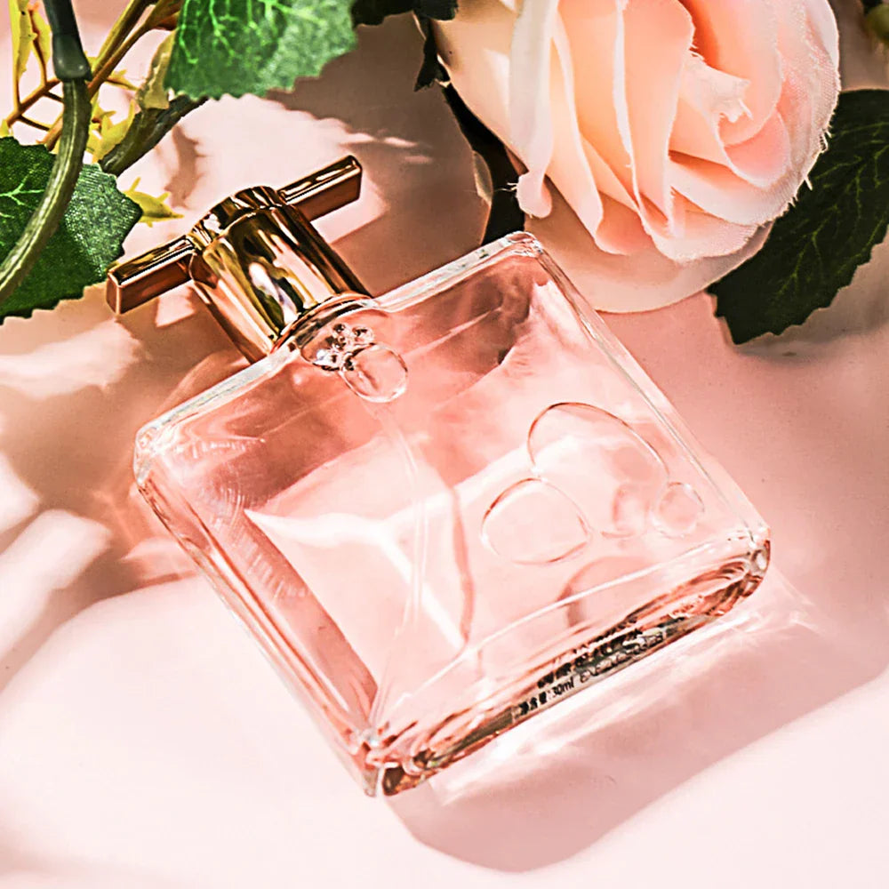 Heißer Verkauf 50 ml Eau De Parfum Spray Süße Frucht Blumennotizen Langlebiges Energetisches Romantisches Idol-Parfüm für Frauen