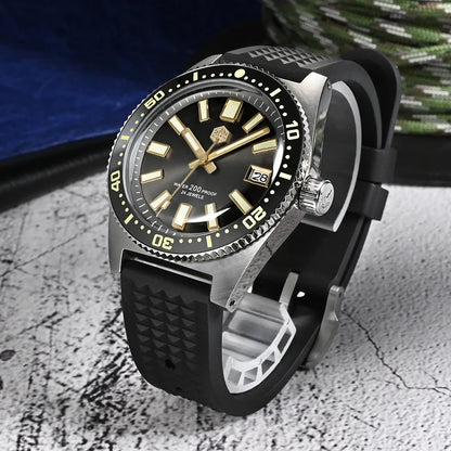 San Martin 40mm 62mas V3 Diver Watch For Men Kanagawa Surfing Dial NH35 Automatic Mechanical 20Bar Full Luminous Rubber Strap