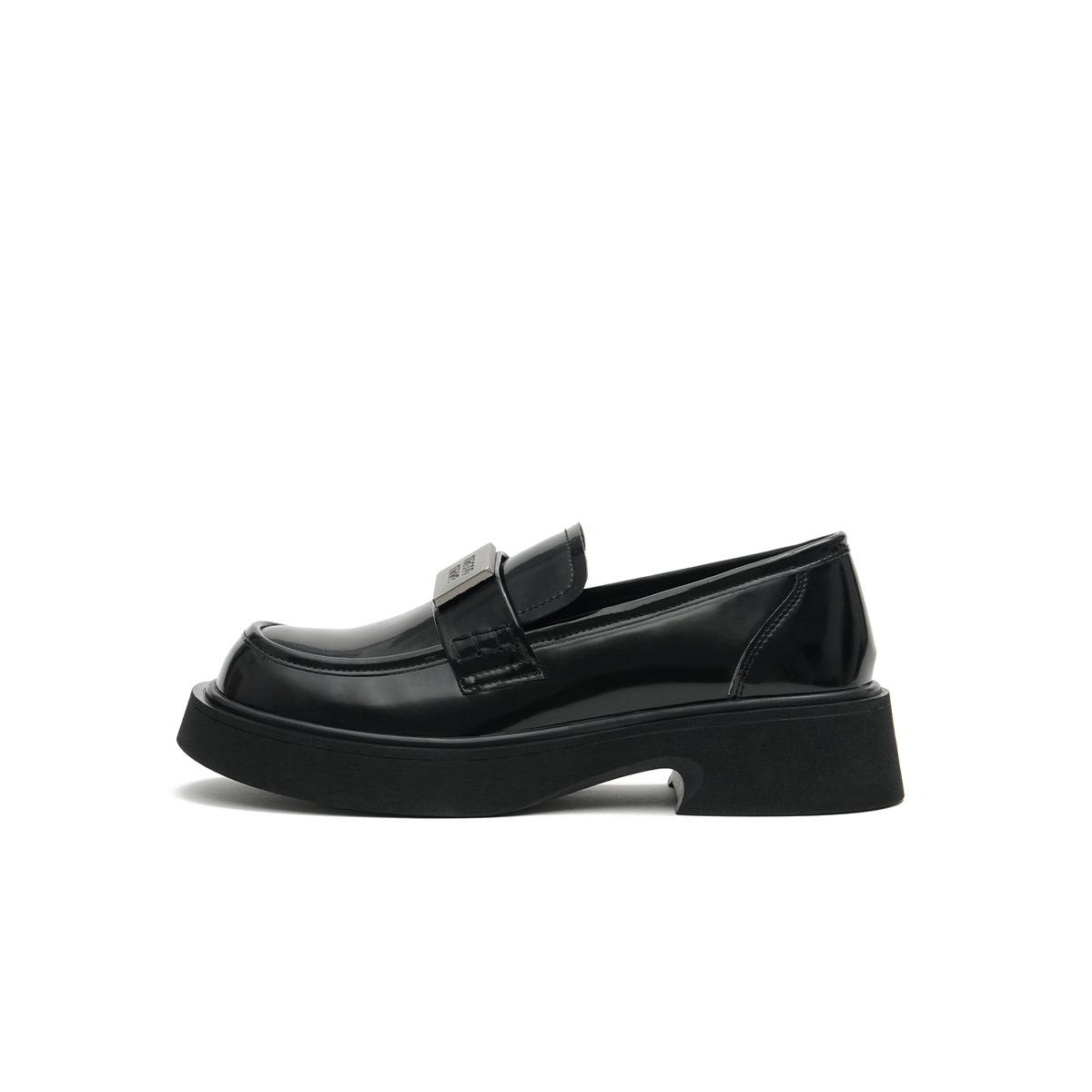 Glanzende leren loafers in Britse stijl