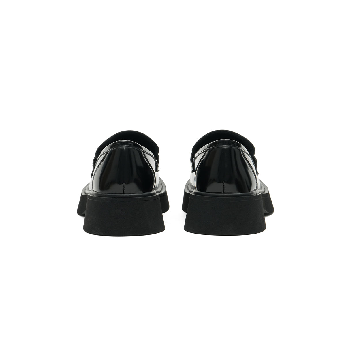 Glanzende leren loafers in Britse stijl