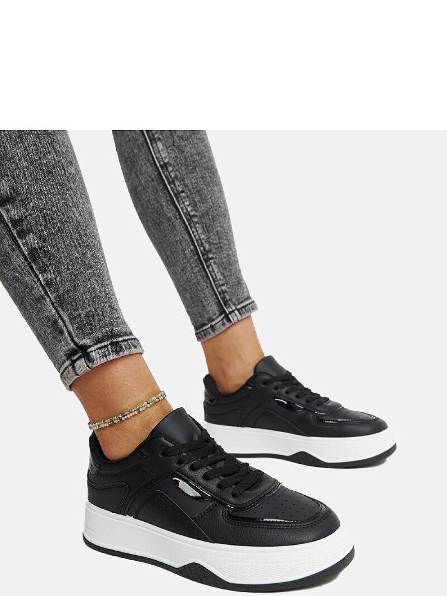 Sneakers model 207407 Solea