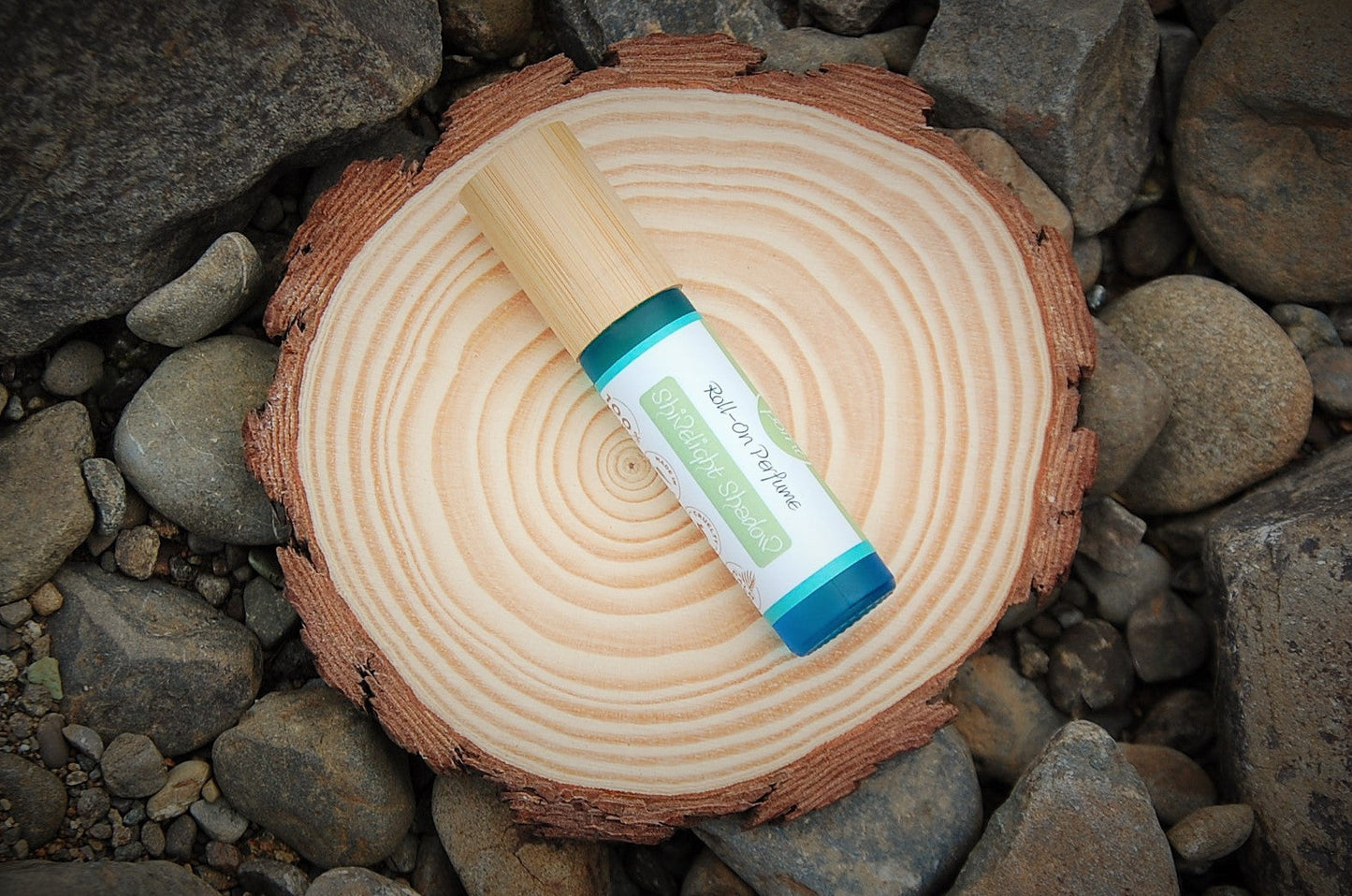 “Shivelight Shadow” Roll-On Perfume (UNISEX)-0