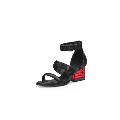 Leren wikkelbandsandalen met glazen hakken