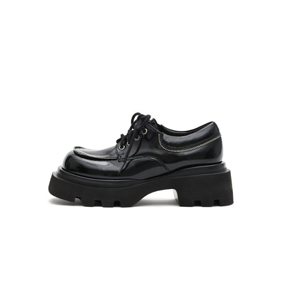 Veelzijdige robuuste leren schoenen met ronde neus