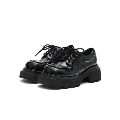 Veelzijdige robuuste leren schoenen met ronde neus