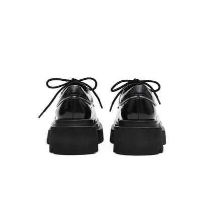 Veelzijdige robuuste leren schoenen met ronde neus